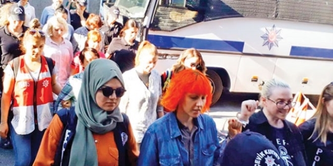 Orakoğlu: Mesele kedicik değil milli güvenlik sorunu