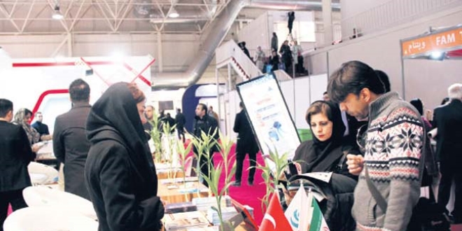 İran'dan Türkiye'ye 4 ayda 800 binin üzerinde turist gitti