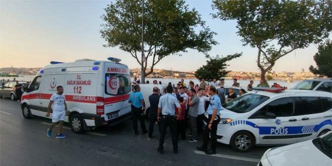 Boğulmak üzereyken kurtarılan polis yaşamını yitirdi