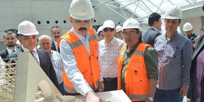 Bakan Kurum'dan yeni CSO binasında inceleme