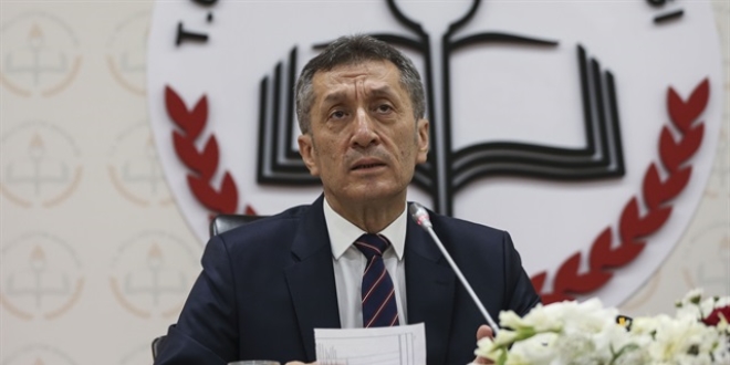 'Sayın Bakan öğretmenlerle ilgili bu önerileri fırsata çevirmelidir'