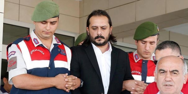 Yazar Emrah Serbes hakkında yeni gelişme