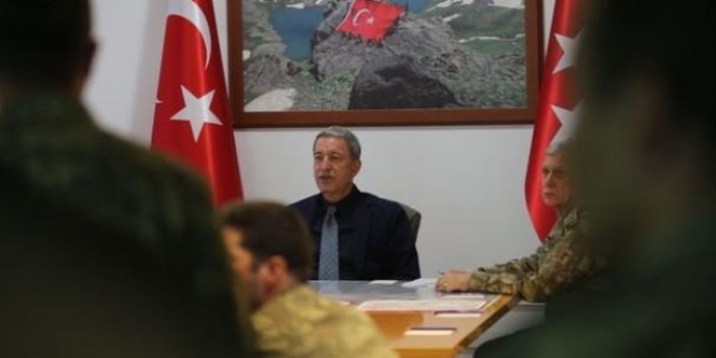 Akar'dan göreve başlama mesajı