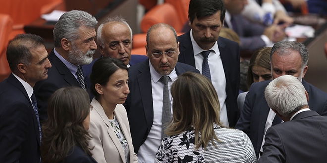 TBMM Genel Kurulunda gerginlik