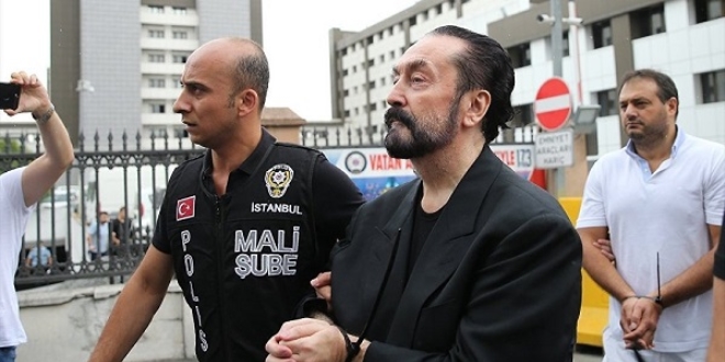 Adnan Oktar'n cezaevindeki ilk istei bu oldu