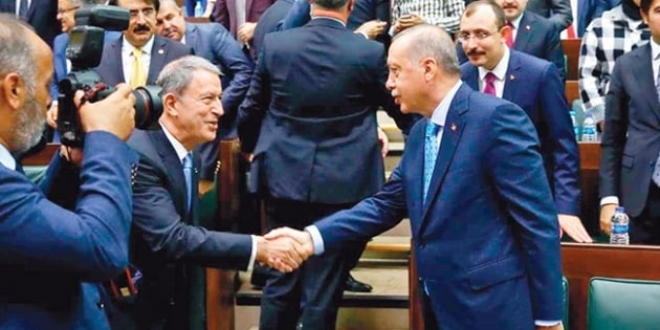 Bakanlar da grup toplantısına katılacak