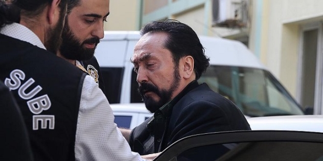 Adnan Oktar soruşturması şüphelileri farklı cezaevlerinde