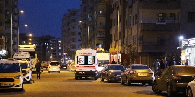 Diyarbakır'da arazi kavgası: 2'si ağır 9 yaralı
