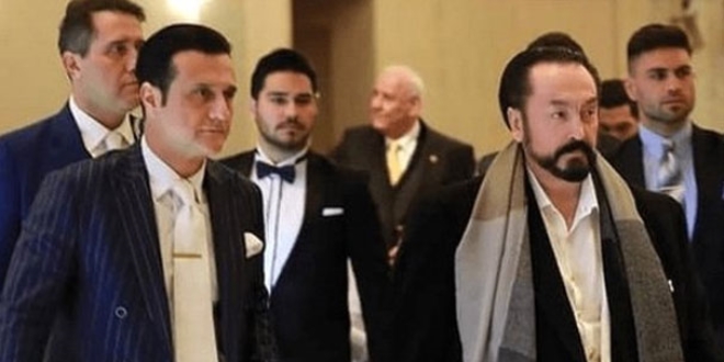 Adnan Oktar, FETÖ imamıyla görüşmüş