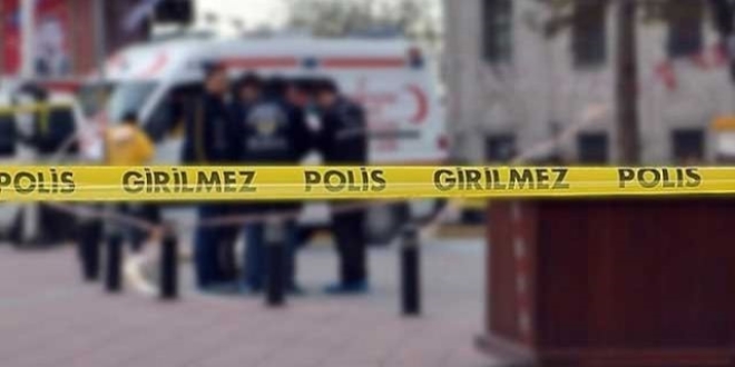 Kayınvalidesini öldürdü, eşini ağır yaraladı