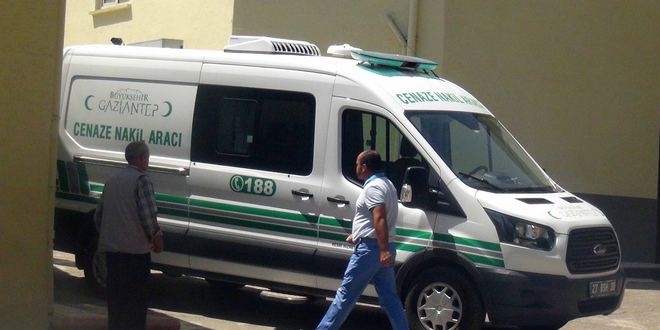 Boynuna anten kablosu dolanan 12 yaşındaki çocuk öldü