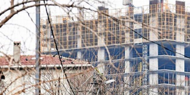 Bakan Kurum: �zmir'de binalar�n y�zde 65'i riskli