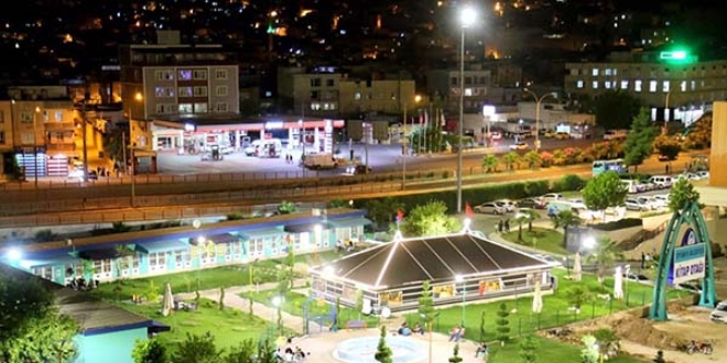 �anl�urfa'da millet park� hizmete a��ld�