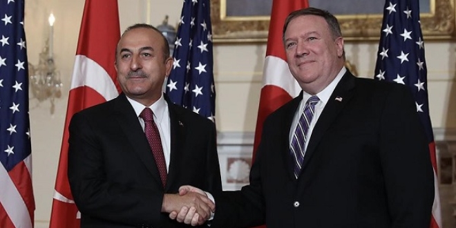 Çavuşoğlu ile Pompeo telefonda görüştü