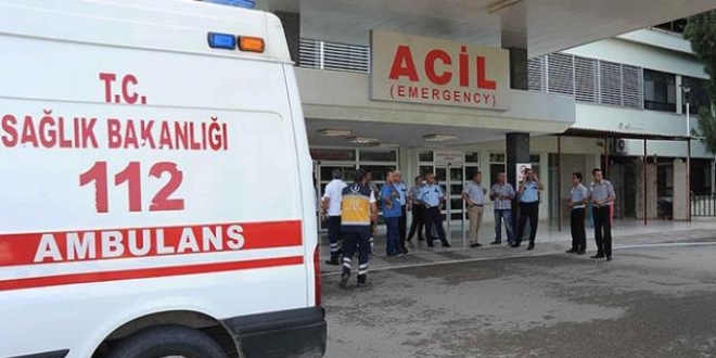 Mahkum, doktoru bıçakladı