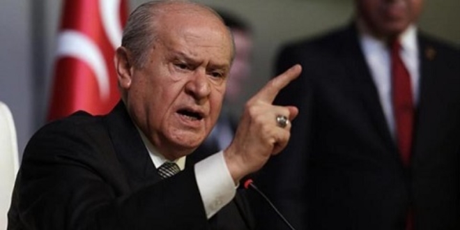 Bahçeli: Papaz isteyen papaz vermeye hazır olsun
