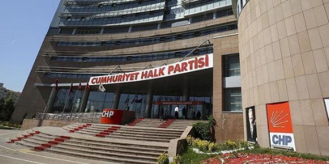 CHP'de belirsizlik s�r�yor