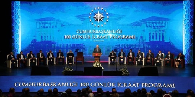100 günlük planda kamu personeliyle ilgili neler var?
