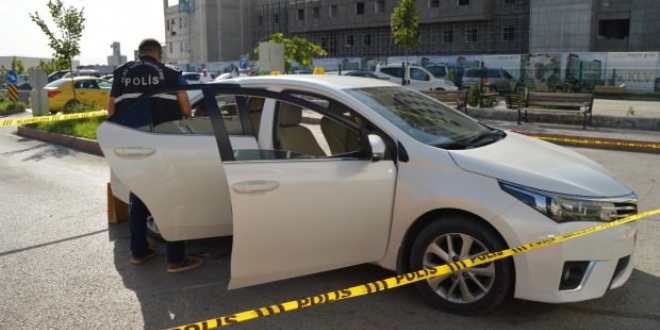 Ankara'da muhtar 3 kişiyi silahla vurdu