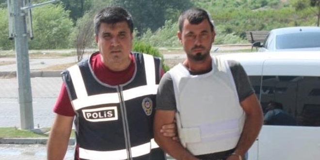 Kayınbiraderini öldürüp ailesinden helallik istedi
