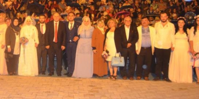 'Artvin kültür sanat ve yöresel ürünler tanıtım fuarı' başladı