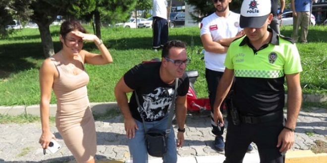 Profesör, takla atan araçtan yara almadan kurtuldu