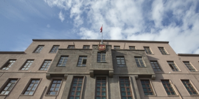 Milli Savunma Bakanlığına atanan bakan yardımcıları kimdir?