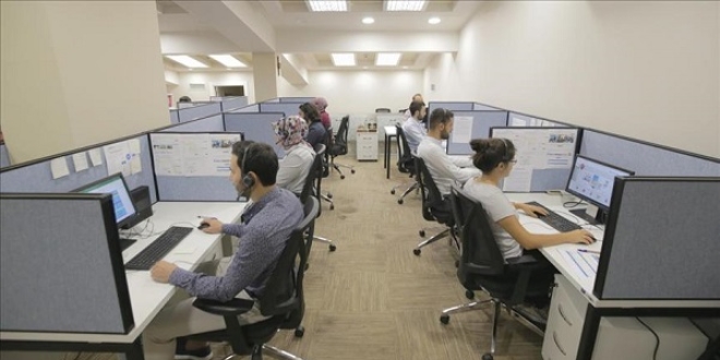 TDV'den kurban çağrı merkezi ve bağış standı hizmeti
