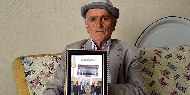 27 yıldır bacağında demir ve platinle yaşıyor