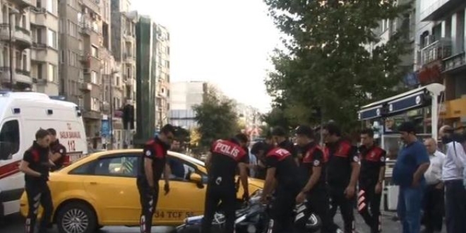 ili'de yunus polisi kaza yapt: 2 polis yaral