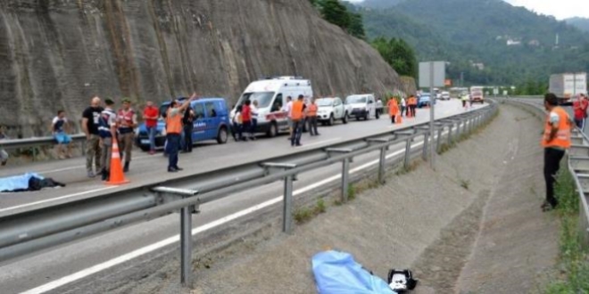 Ziraat mühendisi motosikletiyle kaza yaptı: 2 ölü