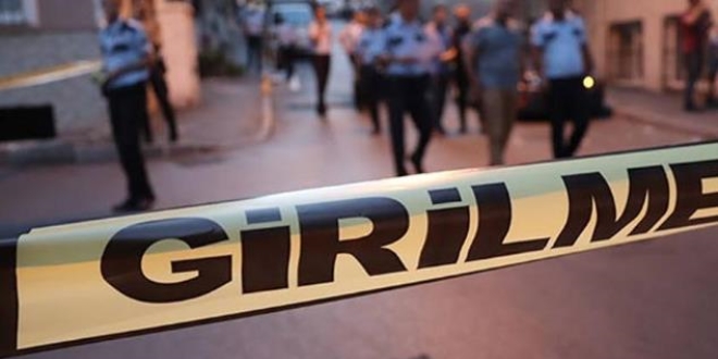 Fatih'te silahl kavga: 1 polis yaral