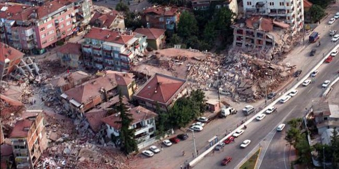 'İstanbul'daki binaların yüzde 90'ı depreme dayanıksız'