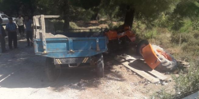 Traktör şarampole uçtu: 2 kişi hayatını kaybetti, 3 hayvan telef oldu