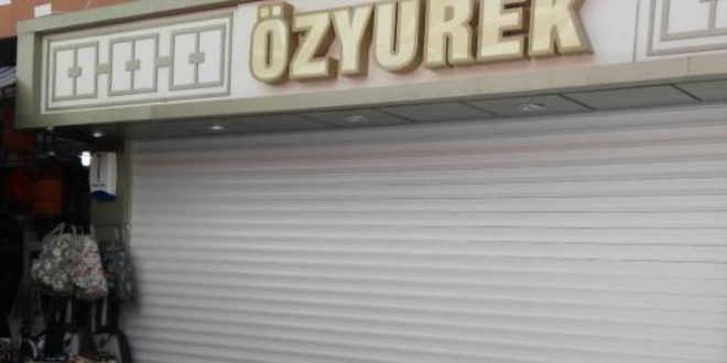 Piyasayı 40 milyon lira dolandıran kuyumcu kayıp