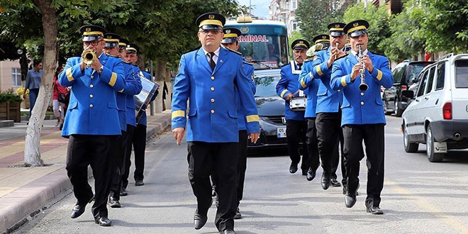Belediye bandosunun 65 yıllık geleneği
