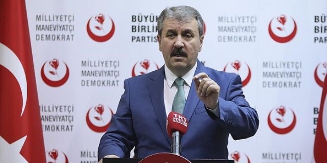 Destici: Kendi göbeğimizi kendimiz keseceğiz