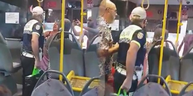 İzmir'de köpeğe ateş eden polis hakkında soruşturma başlatıldı