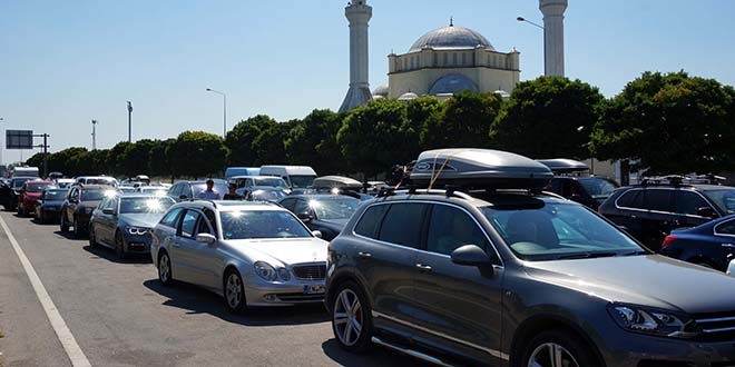 Kap�kule'de d�n�� yo�unlu�u