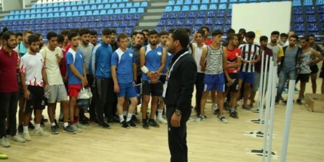 BESYO �zel yetenek s�nav�na yo�un ilgi