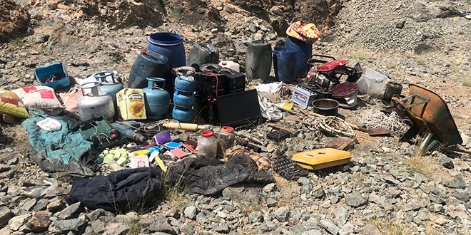 Hakkari'de çok miktarda mühimmat ele geçirildi