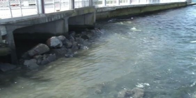 �nlem al�nd�, Bo�az k�rm�z�ya b�r�nmedi