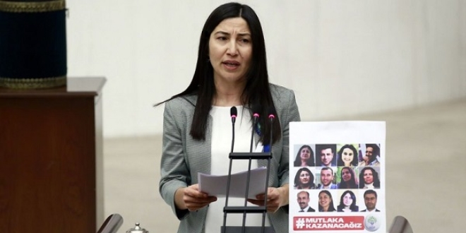 HDP eski milletvekili Leyla Birlik Yunanistan'a iltica bavurusu yapt