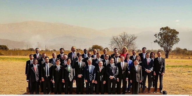 Bakan Varank G20 Aile Fotoğrafı çekimine katıldı