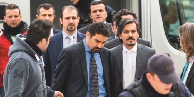 Yunanistan'a iltica başvurusunda patlama!