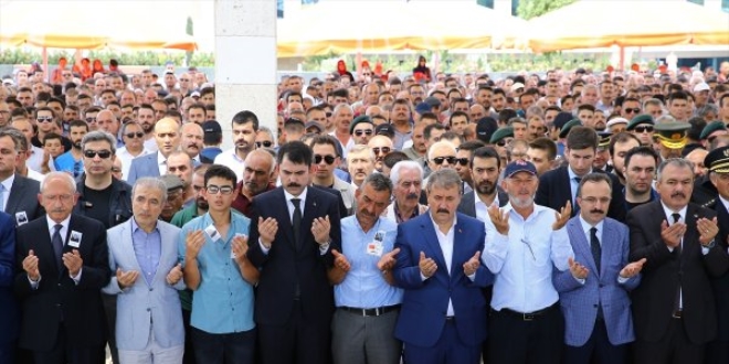 Şehit Teğmen Dağlı, son yolculuğuna uğurlandı