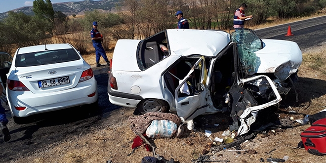 Yozgat'ta trafik kazalar: 1 l, 14 yaral