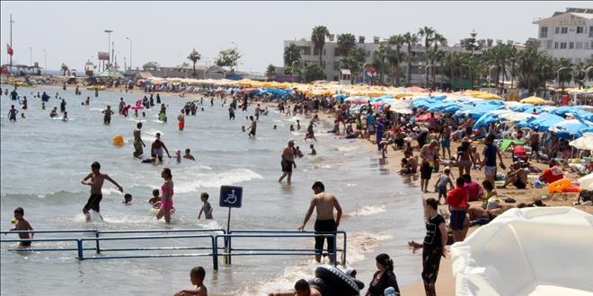 Bayram tatili Mersinli turizmcileri sevindirdi