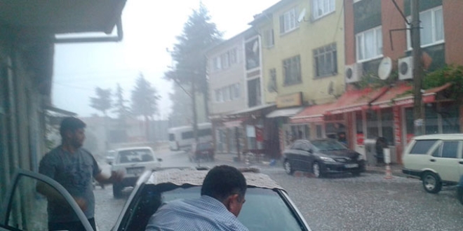 Bursa'y 15 dakikalk dolu vurdu