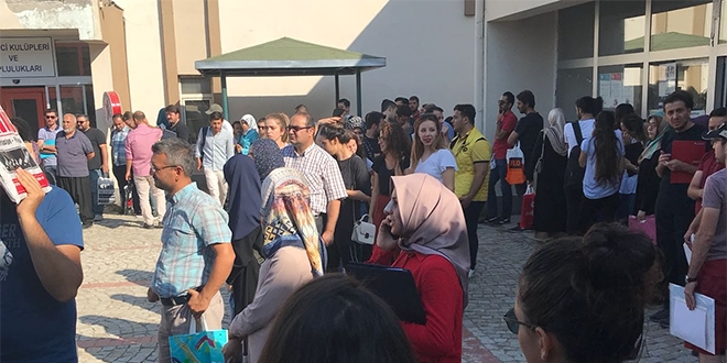 Erciyes Üniversitesi'nde, başvuru rezaleti devam ediyor